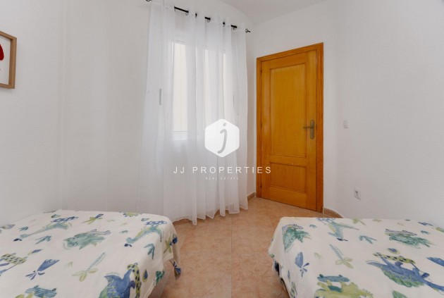 Tweedehands - Appartement / flat -
Torrevieja - Centro