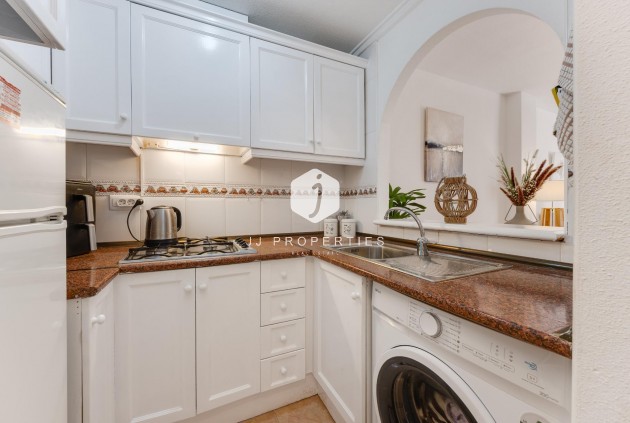 Tweedehands - Appartement / flat -
Torrevieja - Centro