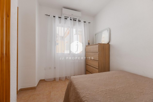 Tweedehands - Appartement / flat -
Torrevieja - Centro