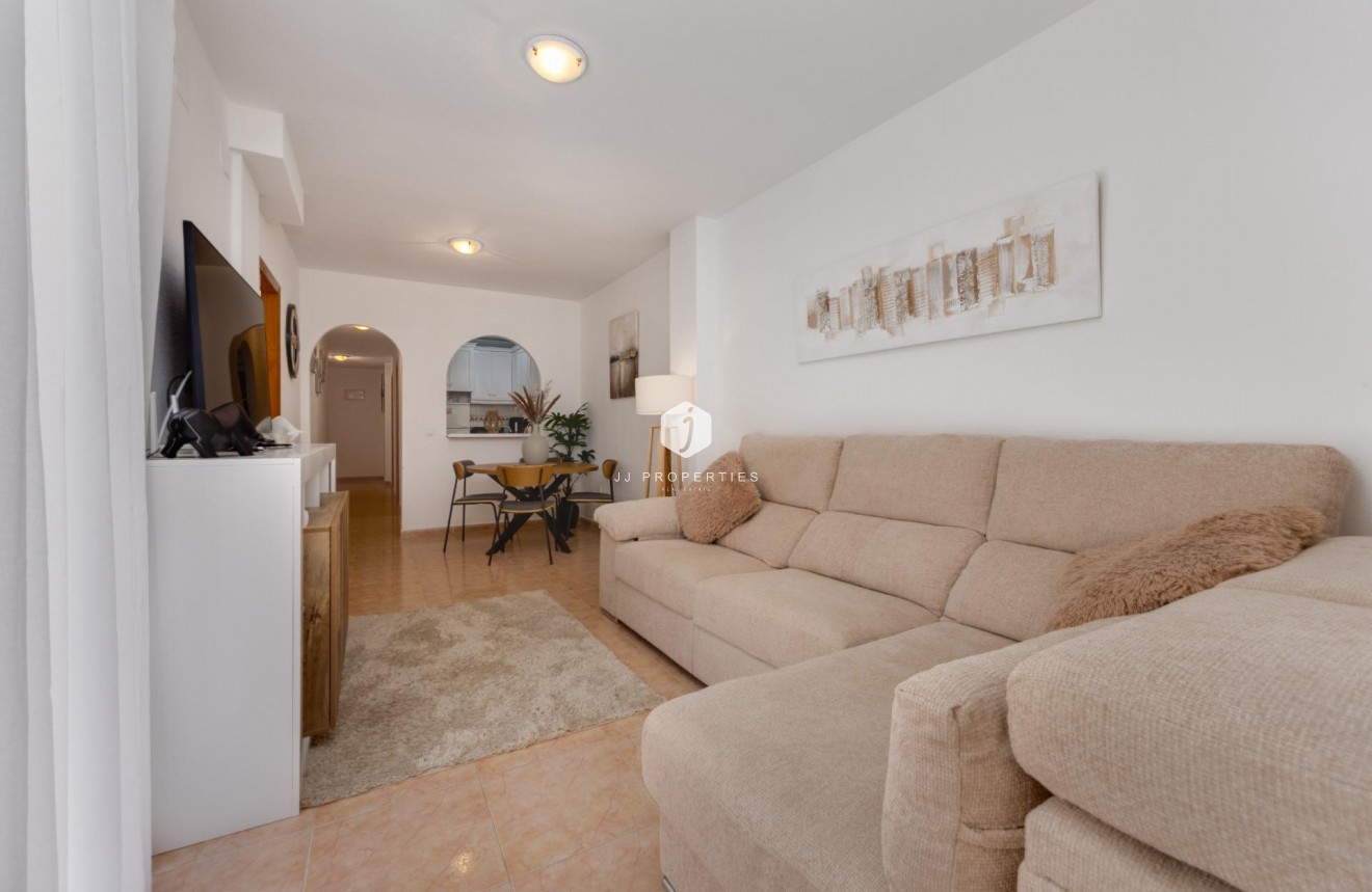 Tweedehands - Appartement / flat -
Torrevieja - Centro