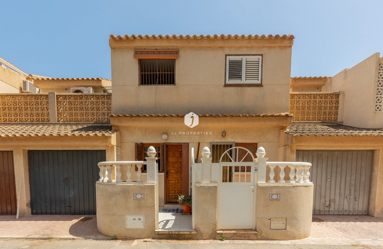 Aus zweiter Hand - Chalet -
La Mata - Costa Blanca