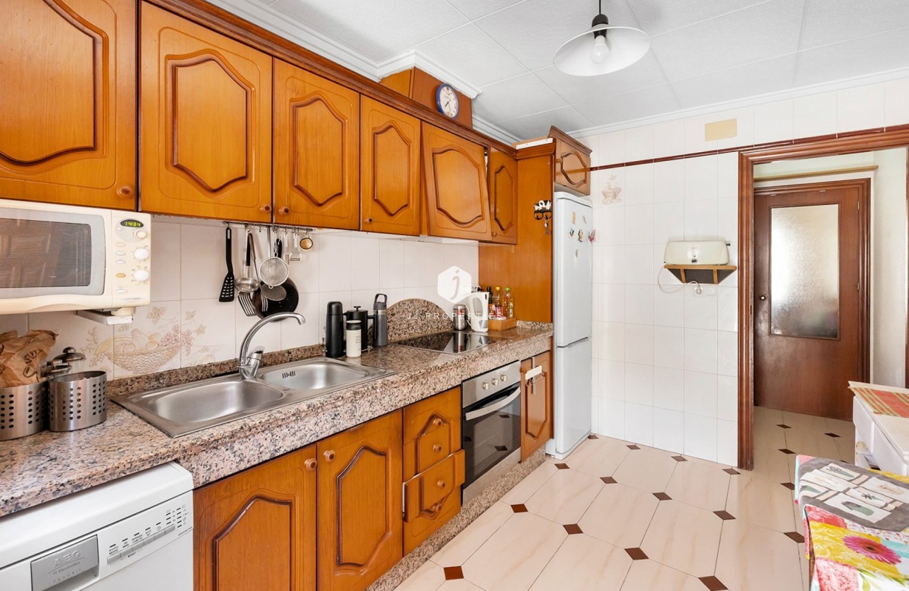 Aus zweiter Hand - Chalet -
La Mata - Costa Blanca