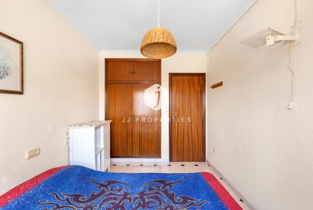 Aus zweiter Hand - Chalet -
La Mata - Costa Blanca