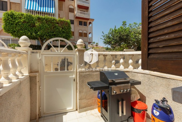 Aus zweiter Hand - Chalet -
La Mata - Costa Blanca