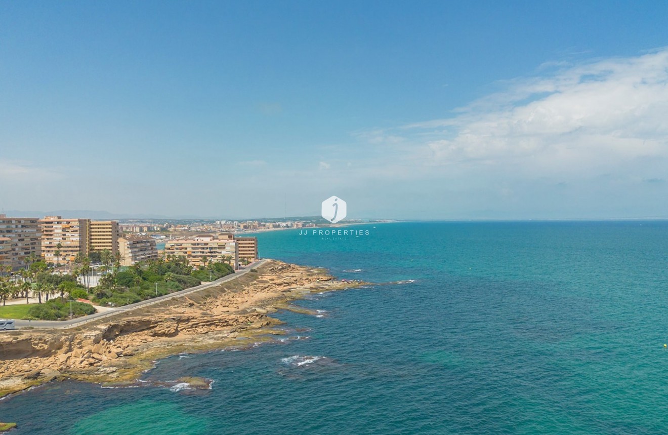 Aus zweiter Hand - Chalet -
La Mata - Costa Blanca