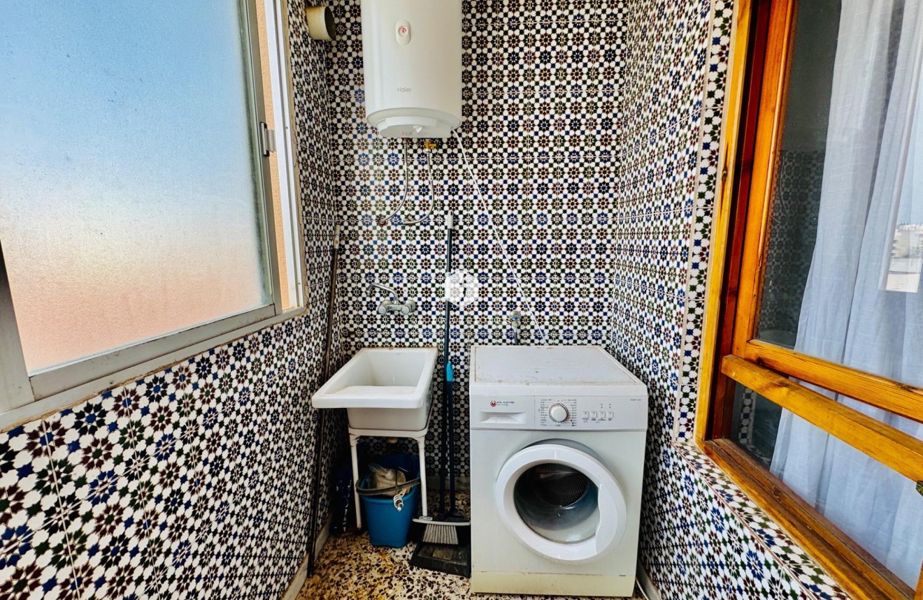 Tweedehands - Appartement / flat -
Torrevieja - Acequion