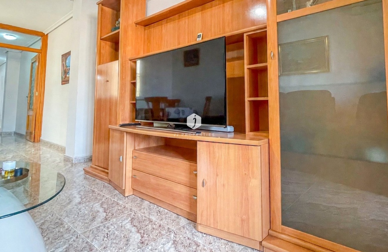 Resale - Apartment / flat -
Torrevieja - Costa Blanca