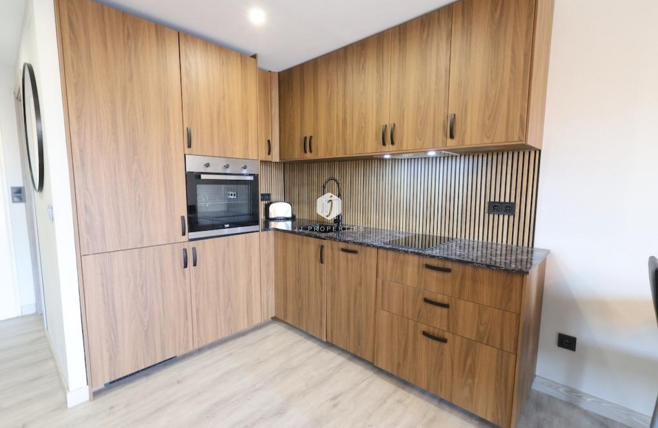Aus zweiter Hand - Wohnung -
Orihuela Costa - Costa Blanca