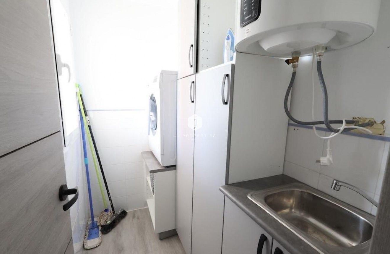 Aus zweiter Hand - Wohnung -
Orihuela Costa - Costa Blanca