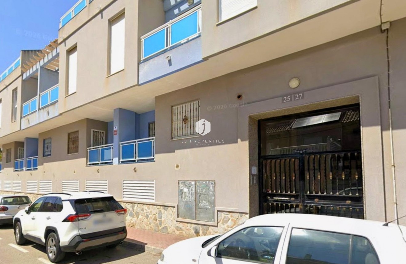 Resale - Apartment / flat -
Torrevieja - Playa del Cura