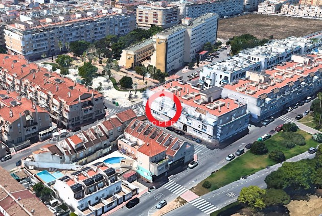Resale - Apartment / flat -
Torrevieja - Playa del Cura