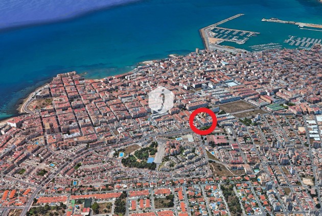 Resale - Apartment / flat -
Torrevieja - Playa del Cura