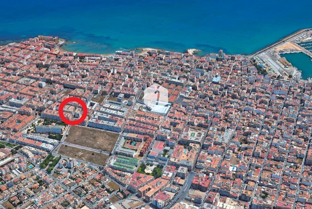 Aus zweiter Hand - Wohnung -
Torrevieja - Playa del Cura