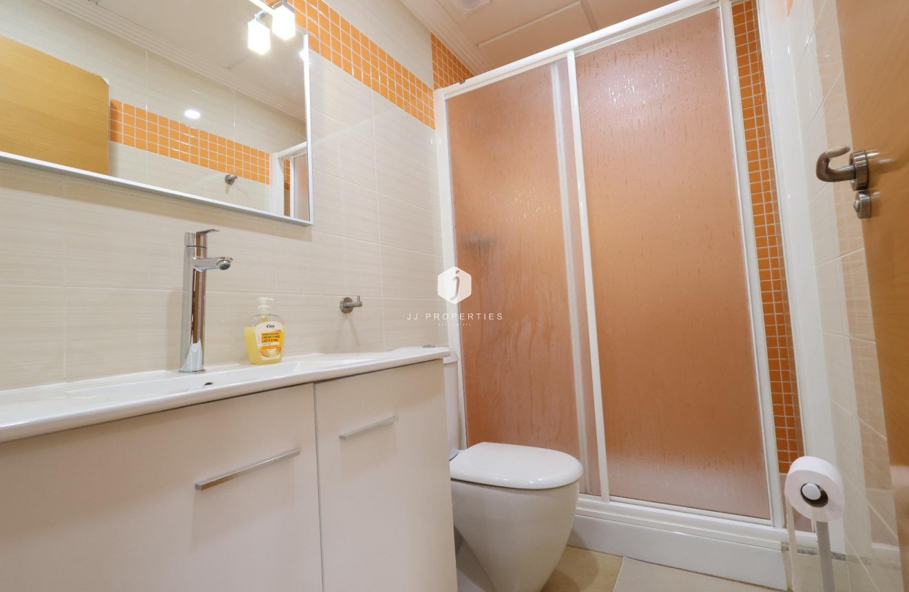 Resale - Apartment / flat -
Orihuela Costa - Costa Blanca