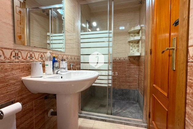 Resale - Apartment / flat -
Torrevieja