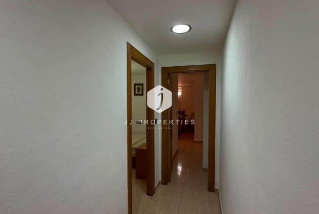 Resale - Apartment / flat -
Torrevieja