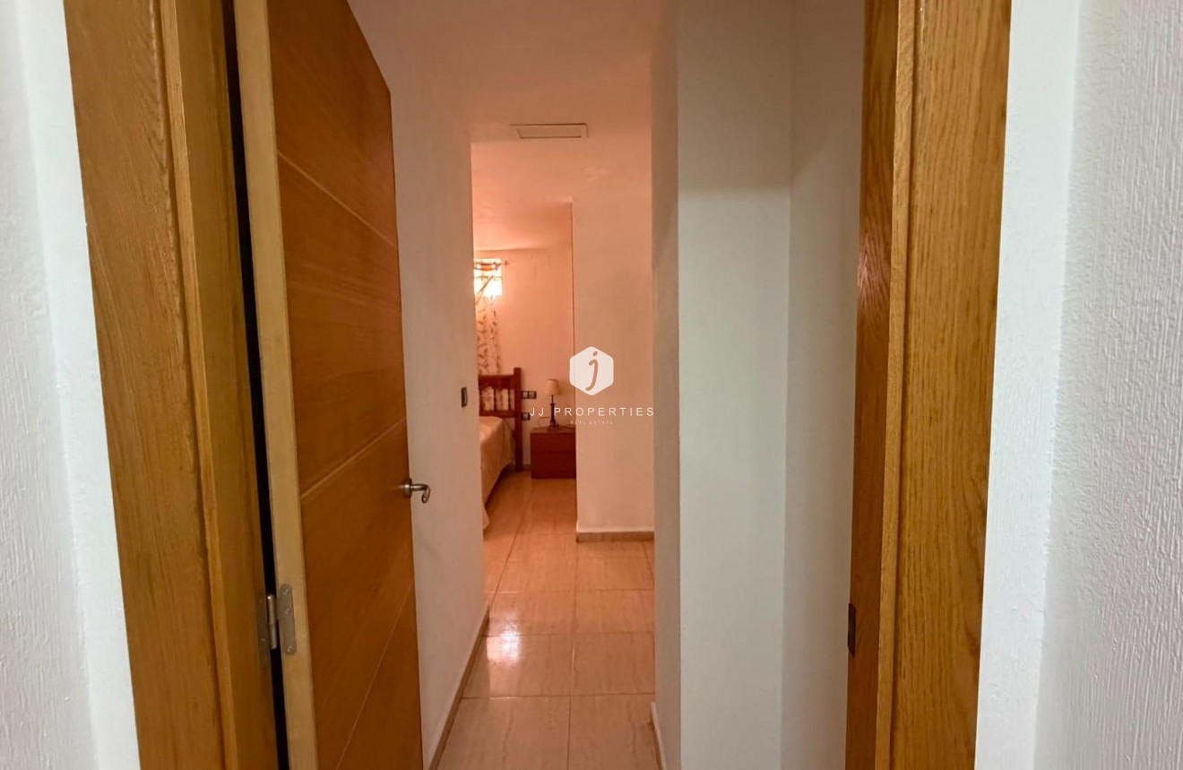 Resale - Apartment / flat -
Torrevieja
