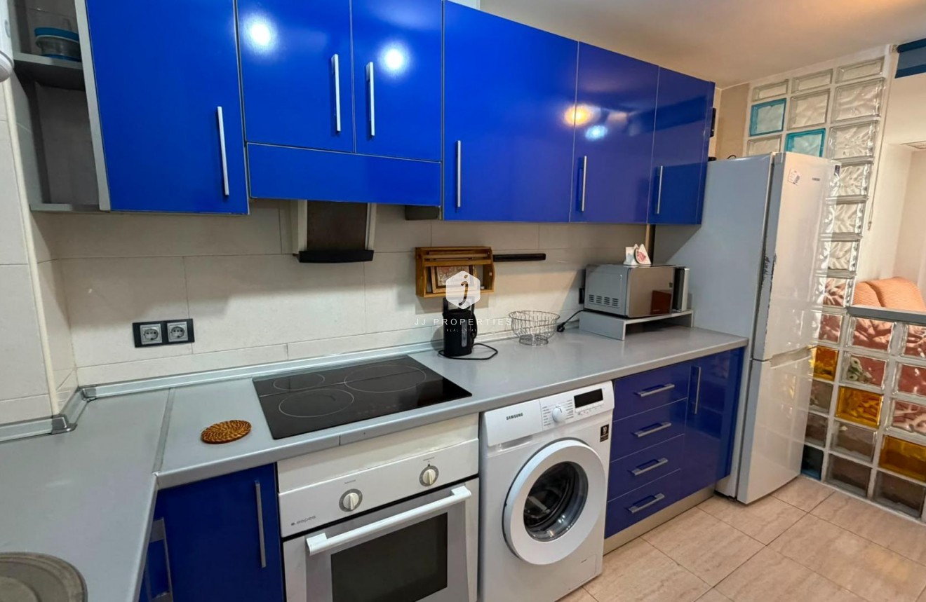 Resale - Apartment / flat -
Torrevieja