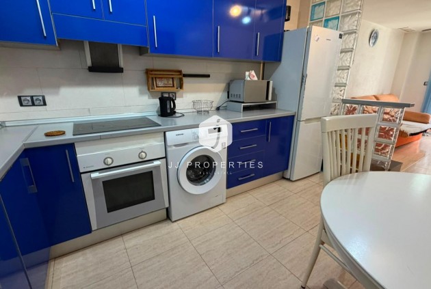 Resale - Apartment / flat -
Torrevieja