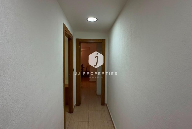 Resale - Apartment / flat -
Torrevieja