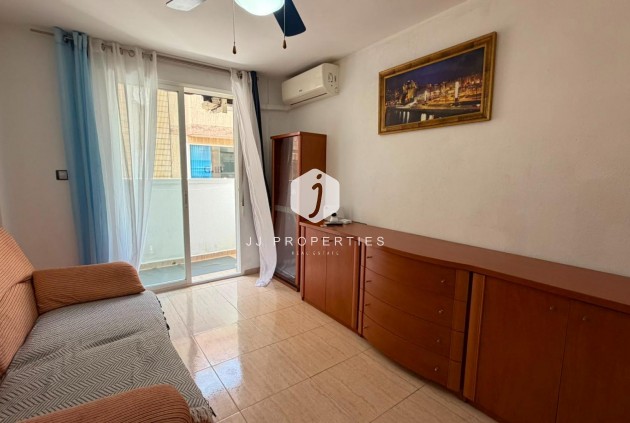 Resale - Apartment / flat -
Torrevieja
