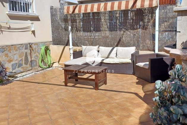 Resale - Bungalow -
Orihuela Costa - Los Almendros-la Florida