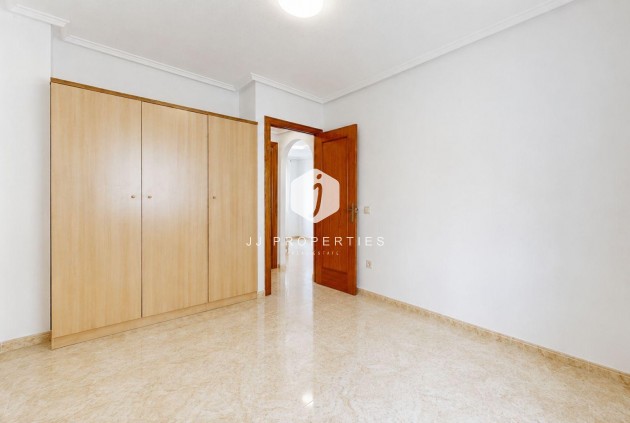 Resale - Penthouse -
Torrevieja - Centro