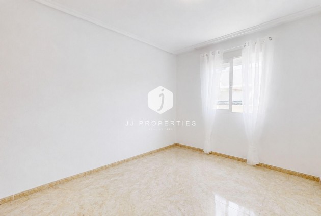 Resale - Penthouse -
Torrevieja - Centro