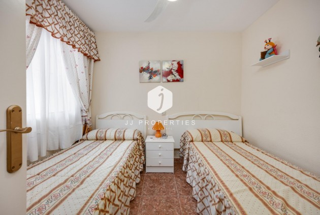 Tweedehands - Villa -
Torrevieja - El Limonar