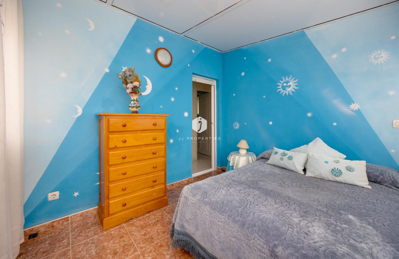 Tweedehands - Villa -
Torrevieja - El Limonar