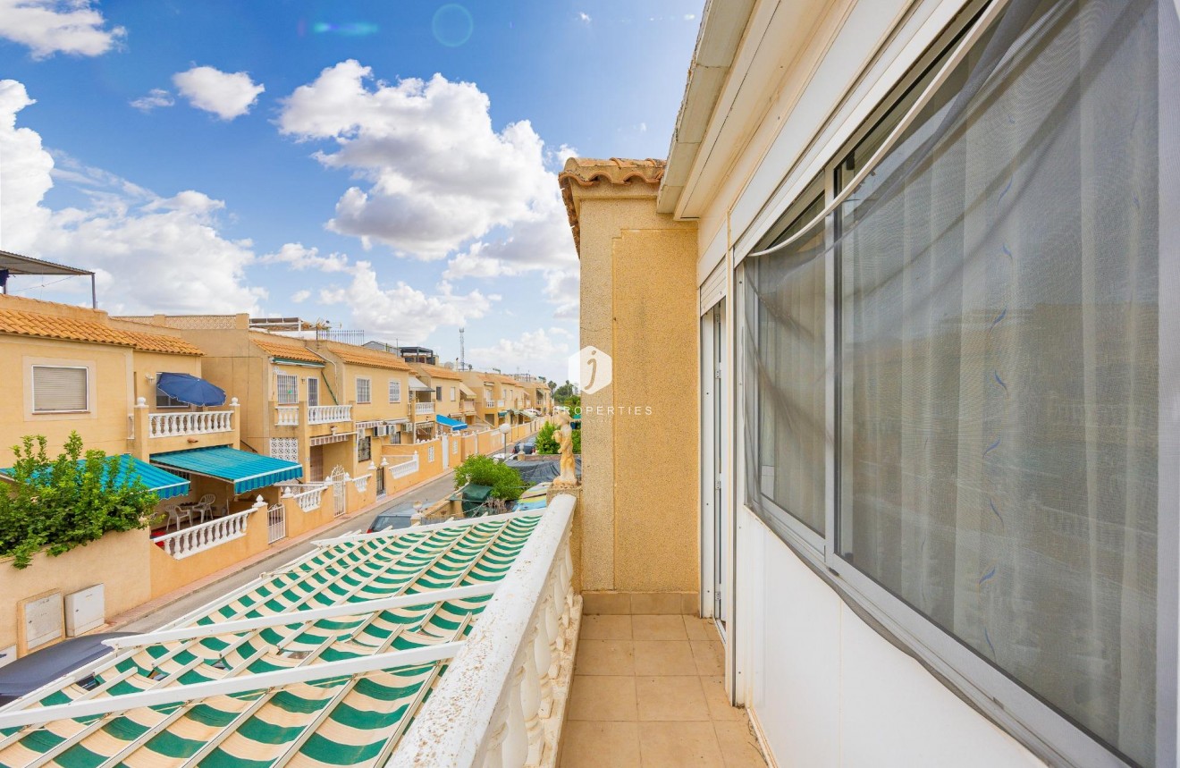 Tweedehands - Villa -
Torrevieja - El Limonar