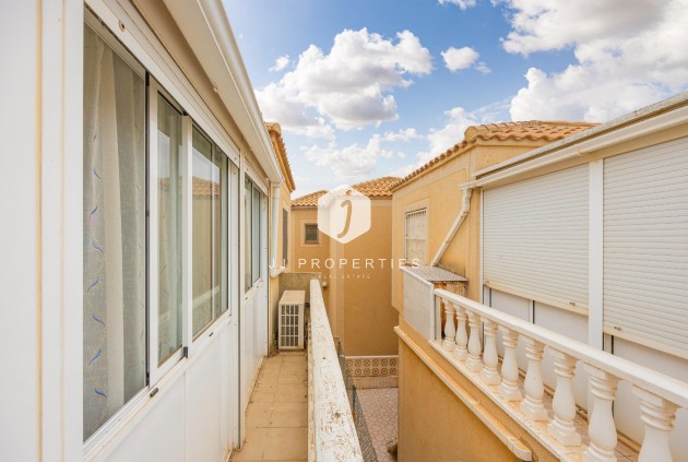 Tweedehands - Villa -
Torrevieja - El Limonar