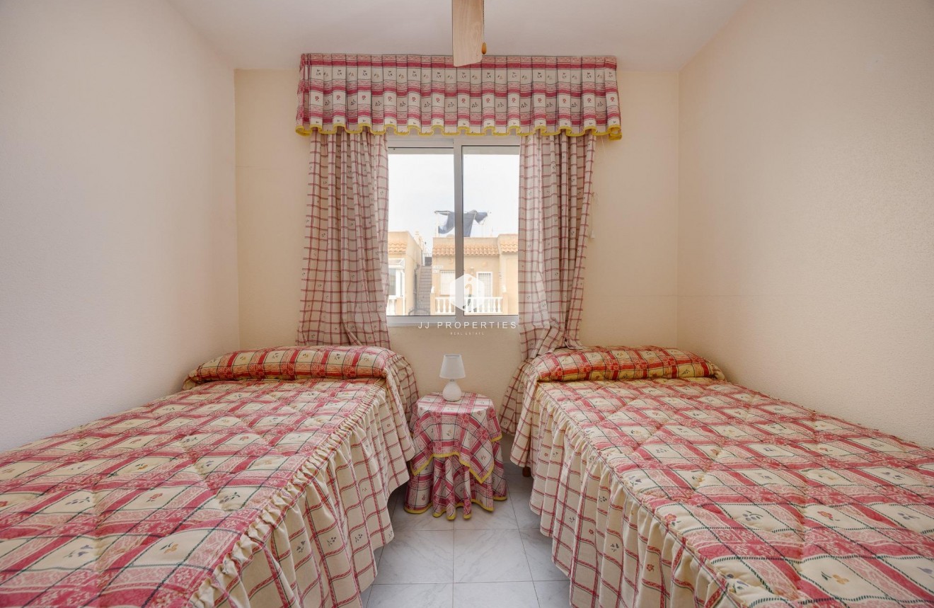 Tweedehands - Villa -
Torrevieja - El Limonar
