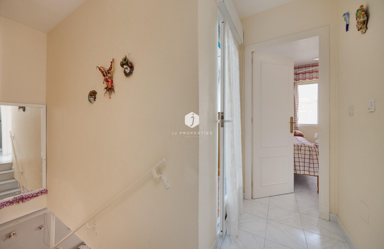 Tweedehands - Villa -
Torrevieja - El Limonar