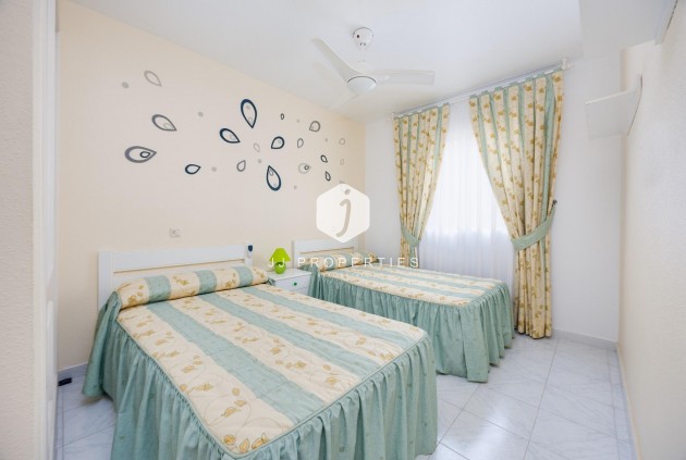Tweedehands - Villa -
Torrevieja - El Limonar