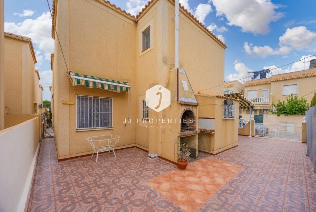 Tweedehands - Villa -
Torrevieja - El Limonar