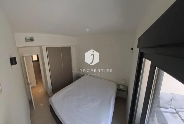 Z drugiej ręki - Daszek -
Torrevieja