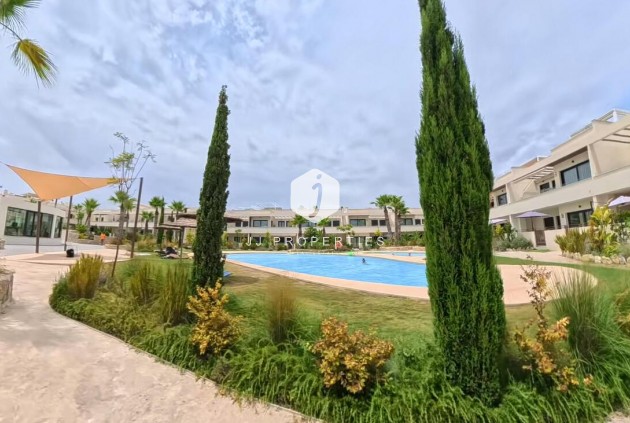 Z drugiej ręki - Daszek -
Torrevieja