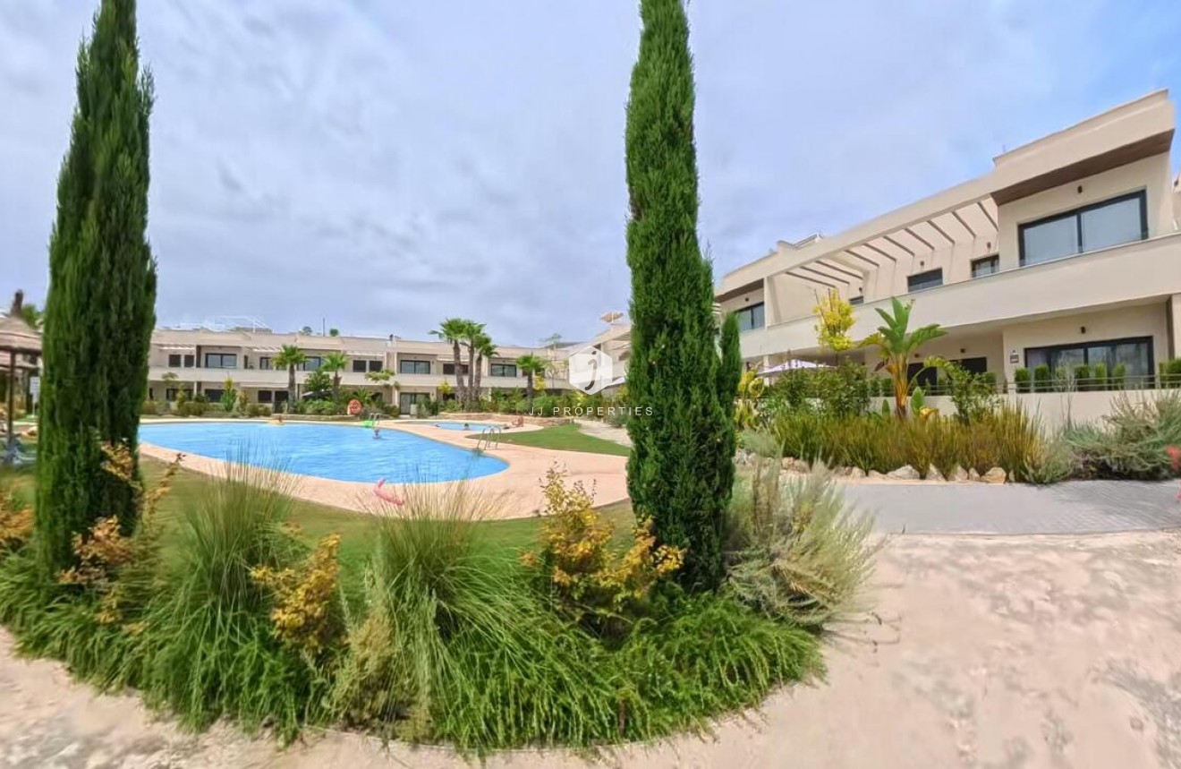 Z drugiej ręki - Daszek -
Torrevieja