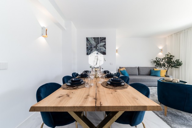 Resale - Apartment / flat -
Torrevieja - Costa Blanca