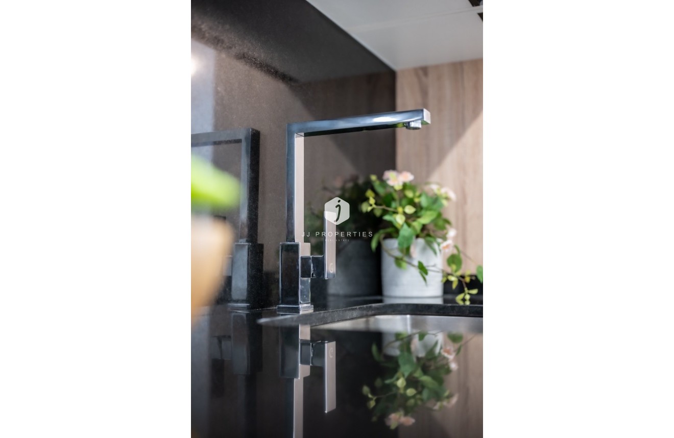 Resale - Apartment / flat -
Torrevieja - Costa Blanca