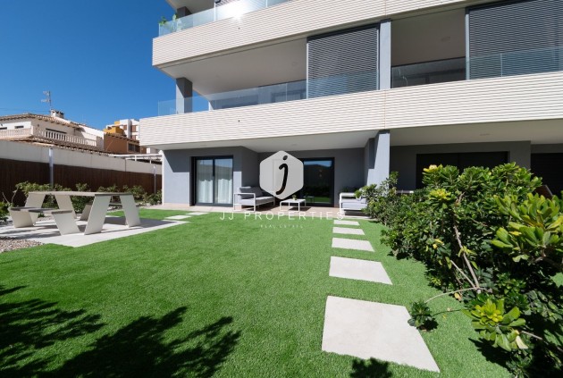 Resale - Apartment / flat -
Torrevieja - Costa Blanca