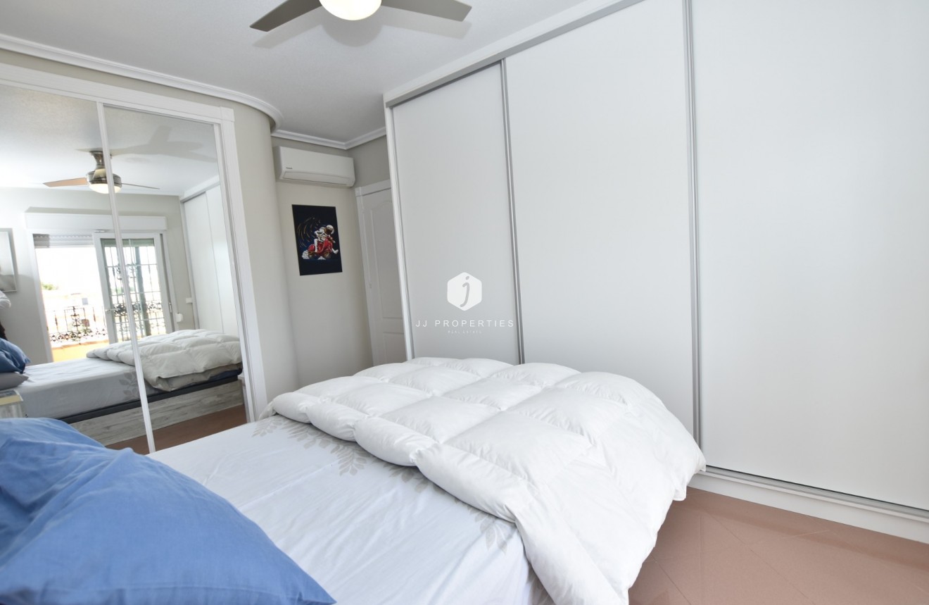 Tweedehands - Villa -
Orihuela Costa - Costa Blanca