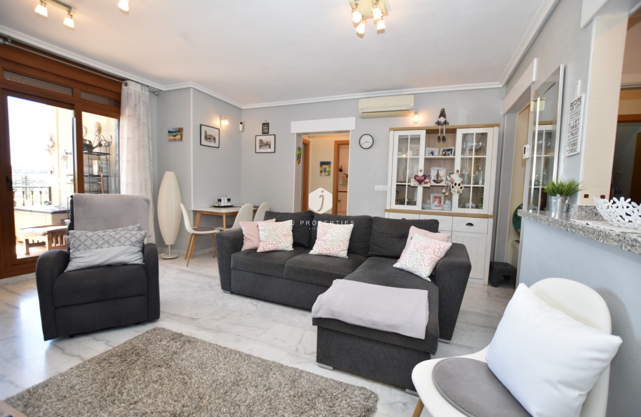 Tweedehands - Appartement / flat -
Algorfa - Inland