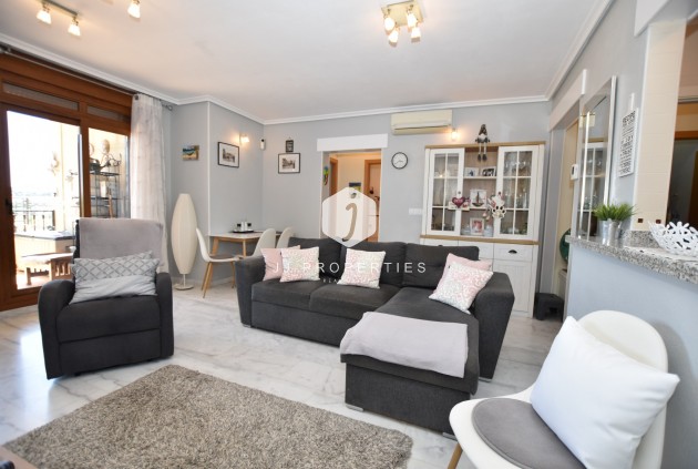Tweedehands - Appartement / flat -
Algorfa - Inland
