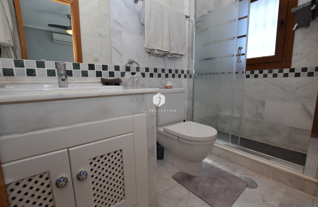 Tweedehands - Appartement / flat -
Algorfa - Inland