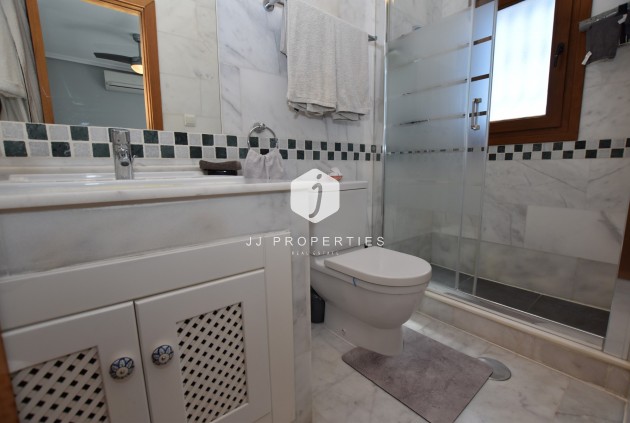 Tweedehands - Appartement / flat -
Algorfa - Inland
