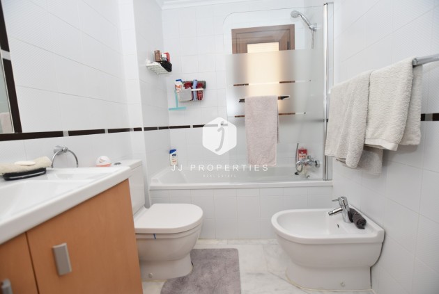 Tweedehands - Appartement / flat -
Algorfa - Inland