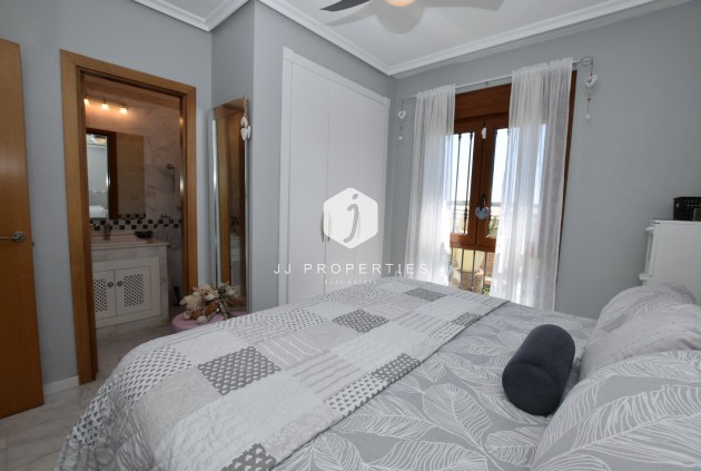 Tweedehands - Appartement / flat -
Algorfa - Inland