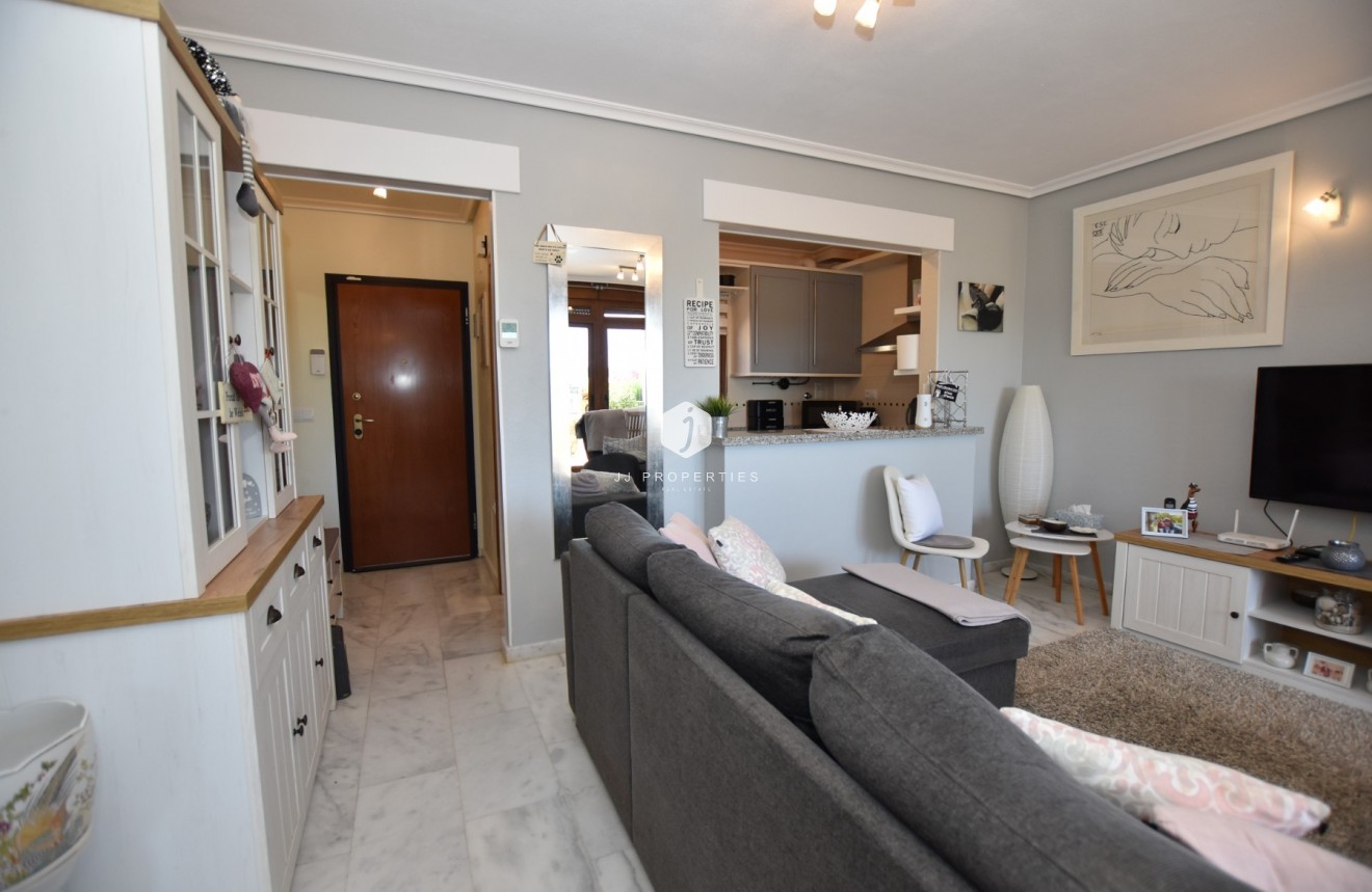 Tweedehands - Appartement / flat -
Algorfa - Inland